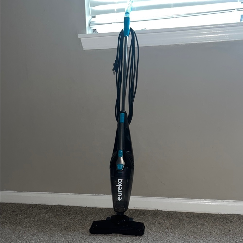 Eureka Black Vacuum Cleaner